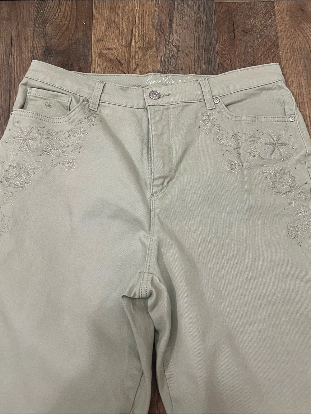 Women's Light Sage Embroidered with studded Sparkle Capri Jeans